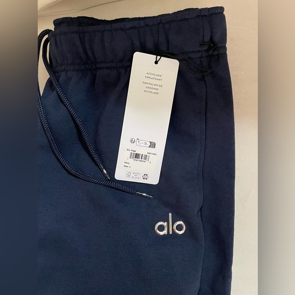 Alo Yoga NWT Accolade High Waist Jogger Sweatpants Navy Blue Size L - Picture 11 of 12